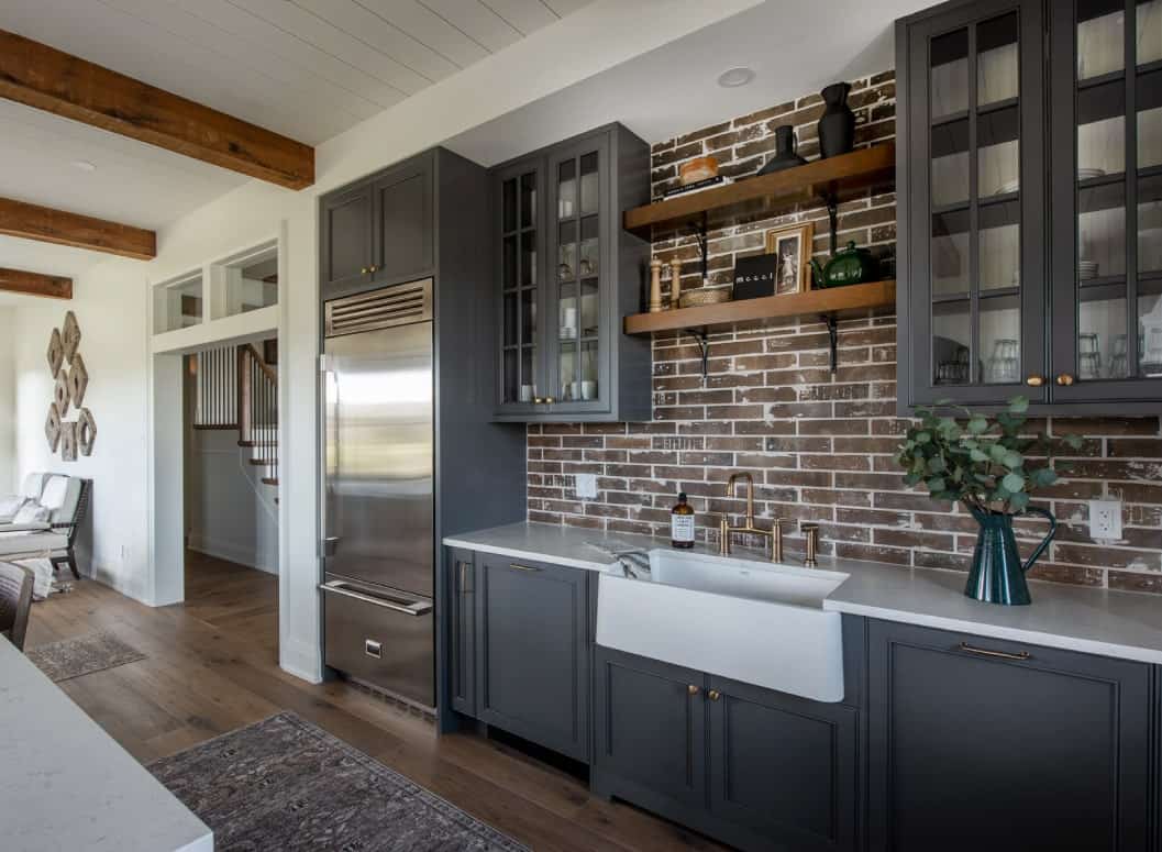 Kitchen Cabinets Vs Shelves