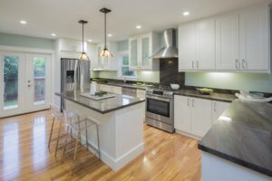 Pros And Cons of Aluminium Kitchen Cabinets