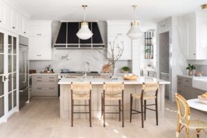 What Kitchen Cabinets are Timeless